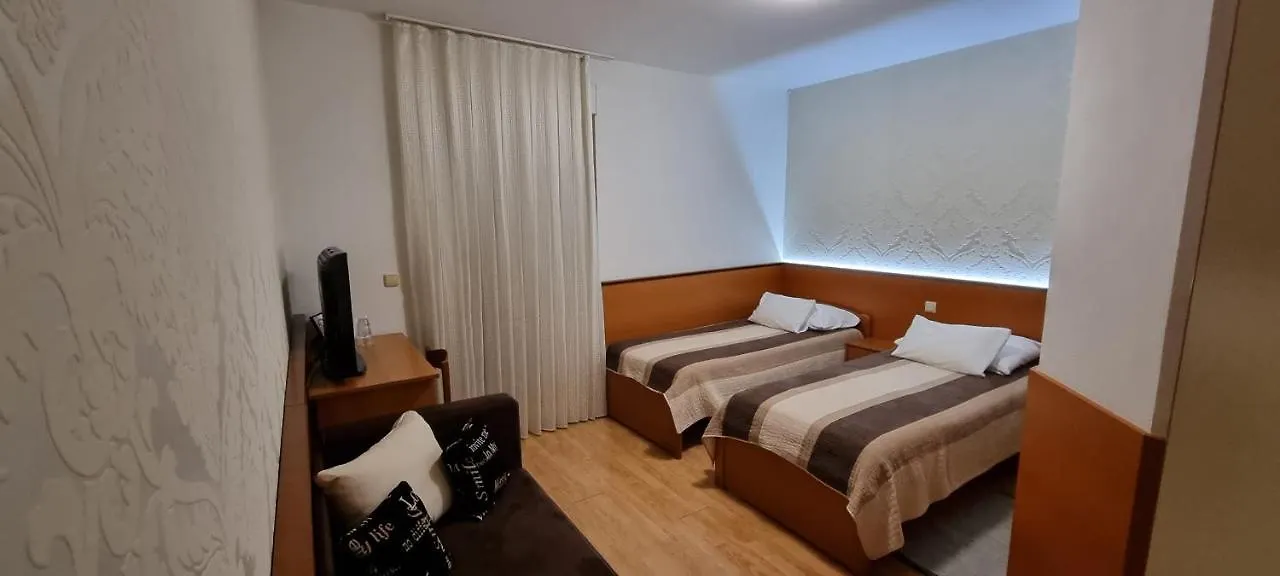 Sobe/Rooms Riva Zadar