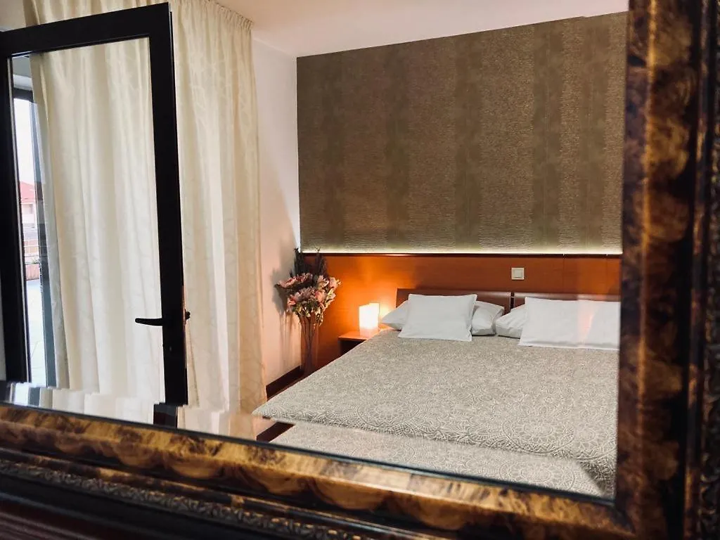 Bed & Breakfast Sobe/Rooms Riva Zadar