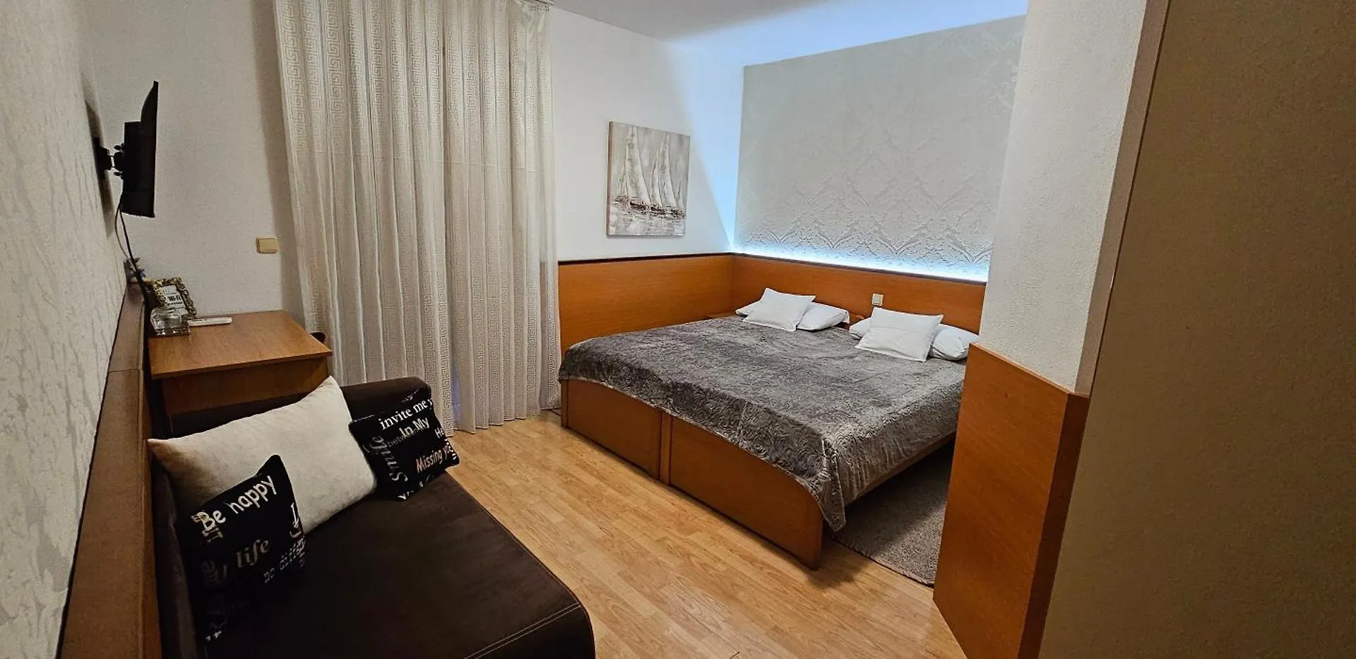 Sobe/Rooms Riva Zadar Bed & Breakfast