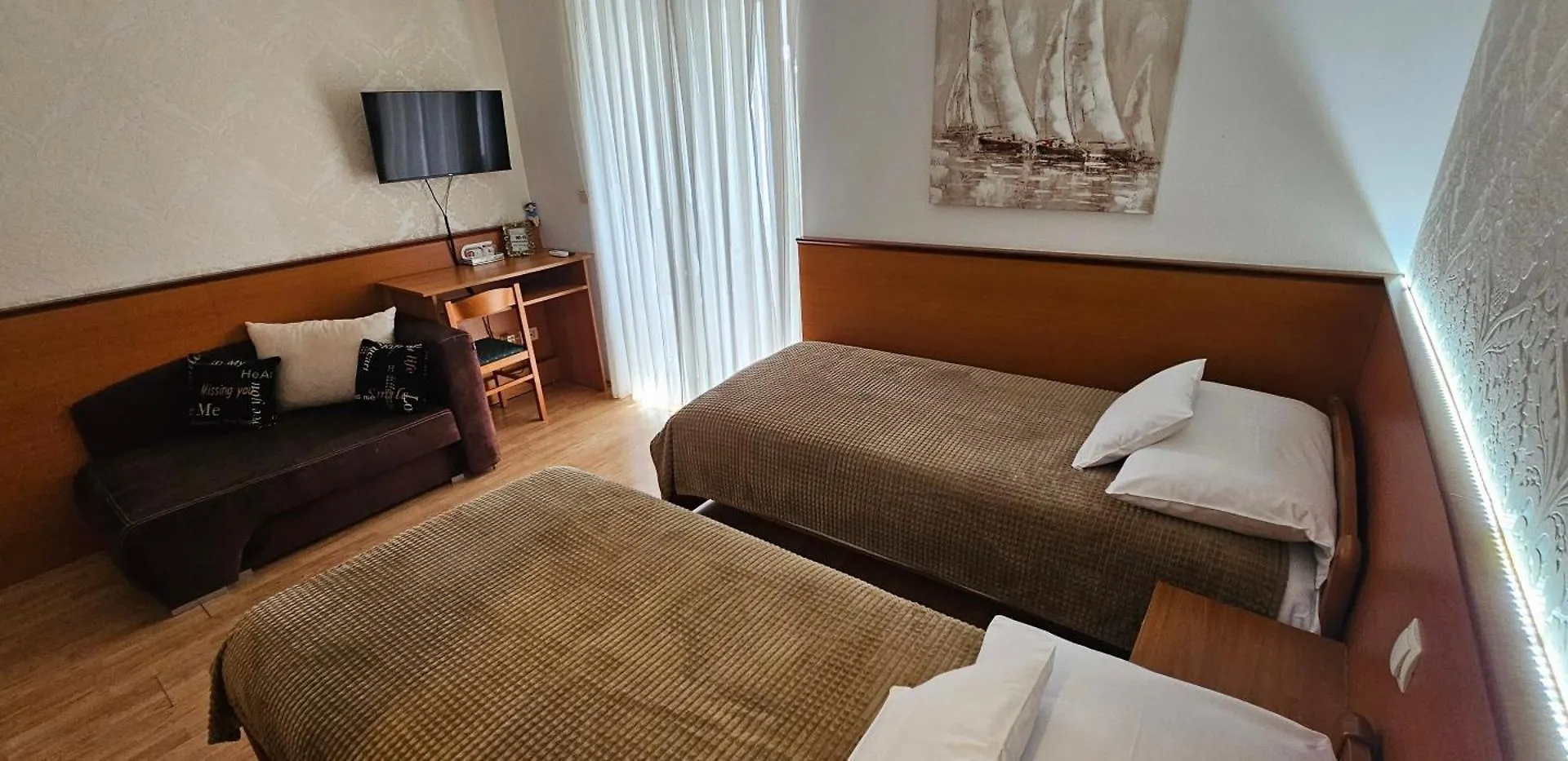 Bed & Breakfast Sobe/Rooms Riva Zadar