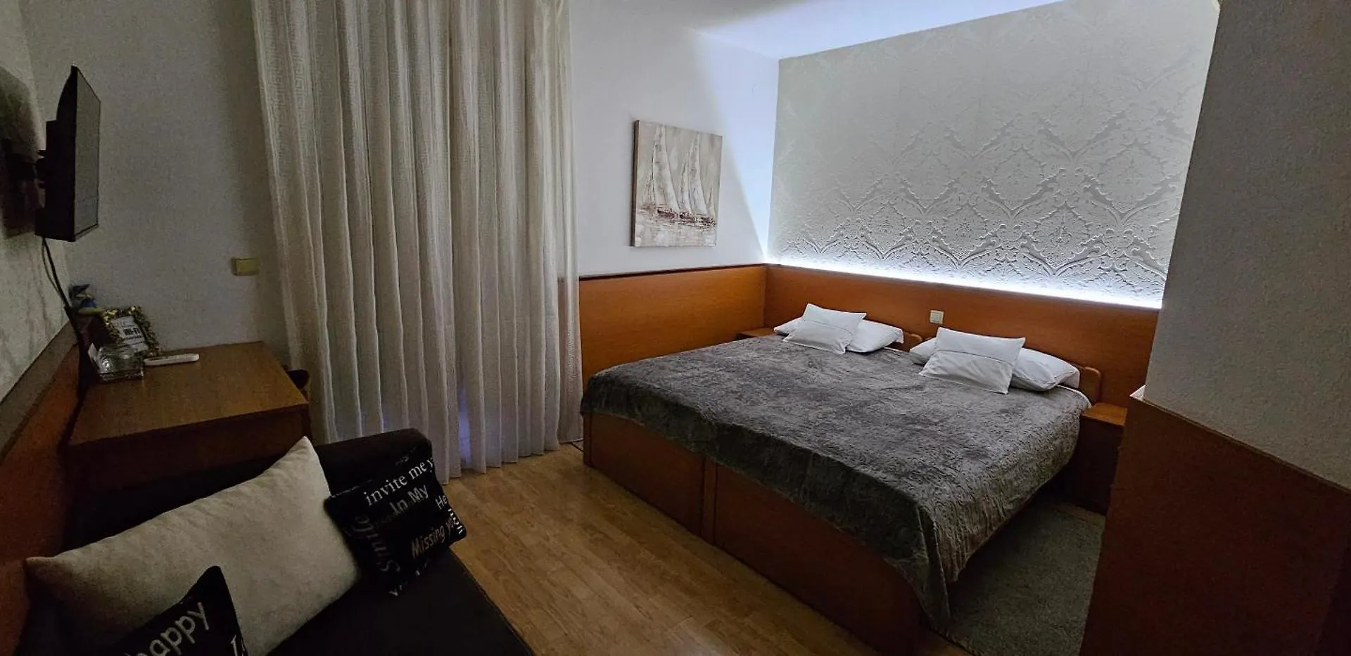 Bed & Breakfast Sobe/Rooms Riva Zadar