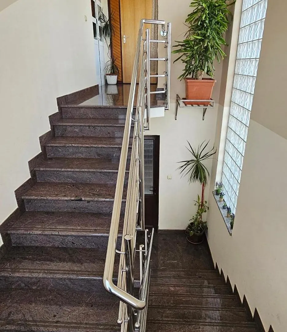 Sobe/Rooms Riva Zadar 3*,  Croatia